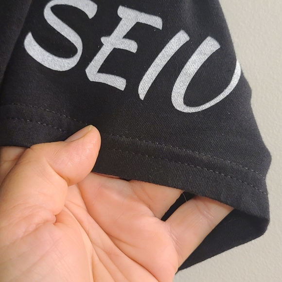 Black Graphic V-Neck Women Top - Picture 3 of 5